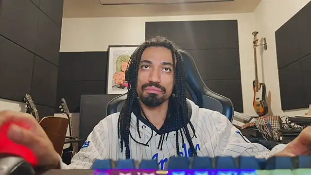 عرض كام FavelaDaddyCum