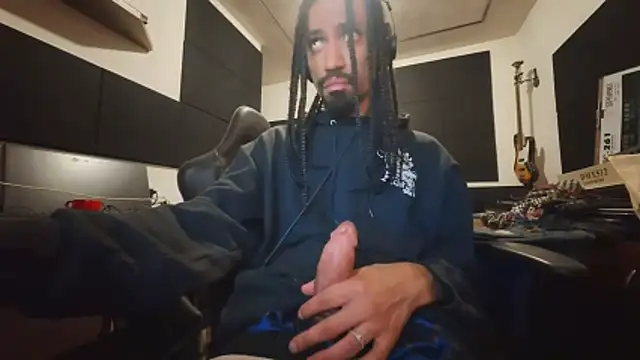 FavelaDaddyCum Pertunjukan Webcam