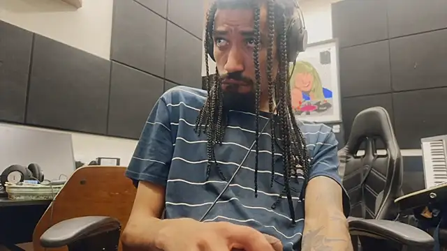 FavelaDaddyCum webcam show