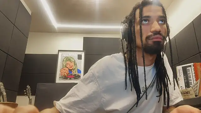 Show de FavelaDaddyCum na webcam