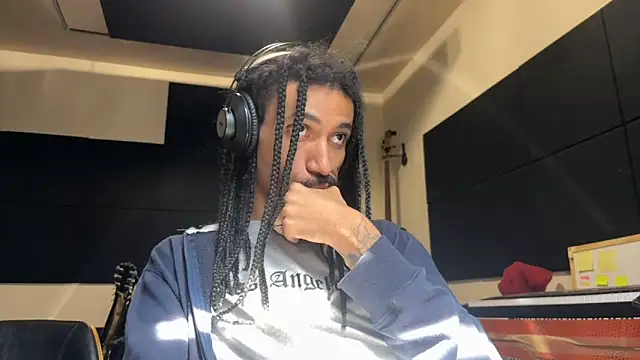 FavelaDaddyCumn Webbikameraesitys