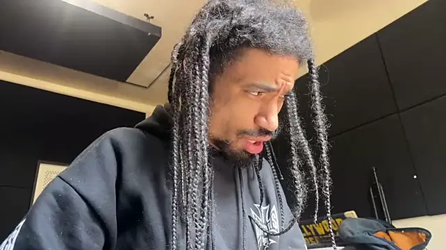 FavelaDaddyCum's Webcam Show