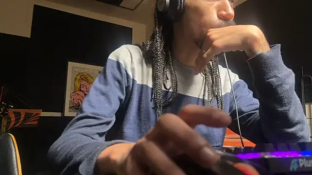 FavelaDaddyCumのウェブカメラショー