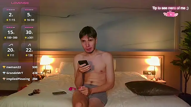 Chat soba uživo modela hello_imkittyy