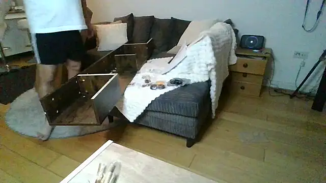 Nizzlive webcam show