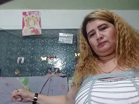 XXX chat uživo modela Perla1981--