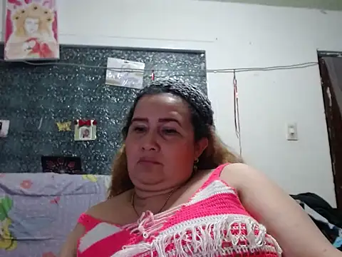 Perla1981-- Chat XXX live