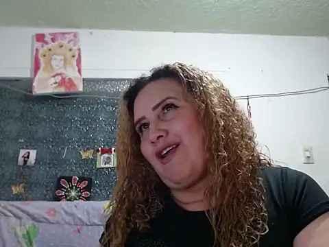 Chat XXX ao vivo de Perla1981--