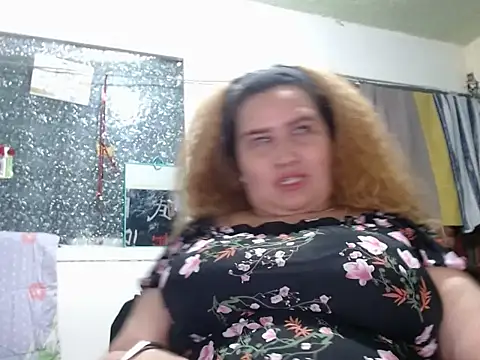 Chat XXX en directo de Perla1981--