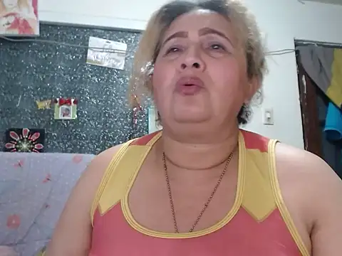 Živý XXX chat Perla1981--