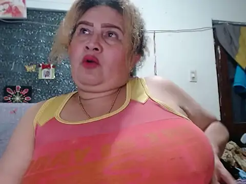 Perla1981--n Live XXX chat