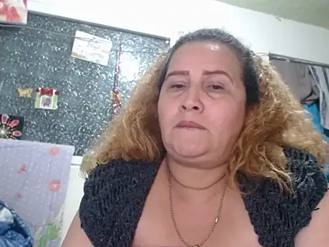 Chat +18 de Perla1981-- ao vivo