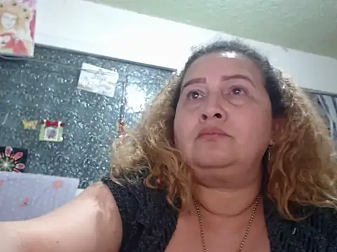 Živý XXX chat Perla1981--
