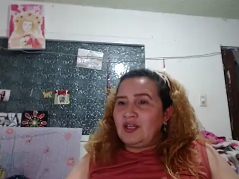 Perla1981--'s Webcam Show