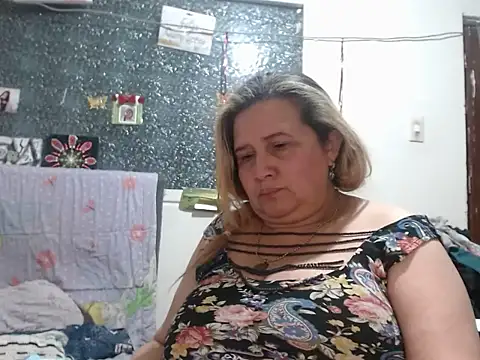 Živý XXX chat Perla1981--