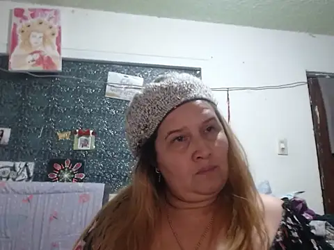 Chat XXX en directo de Perla1981--