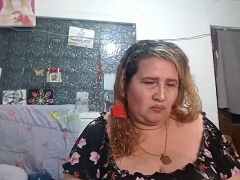 Chat XXX ao vivo de Perla1981--
