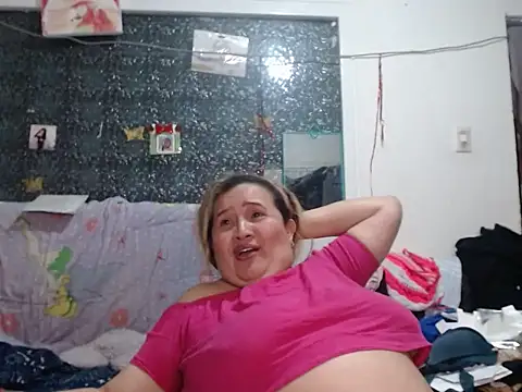 Perla1981-- Live XXX Chat