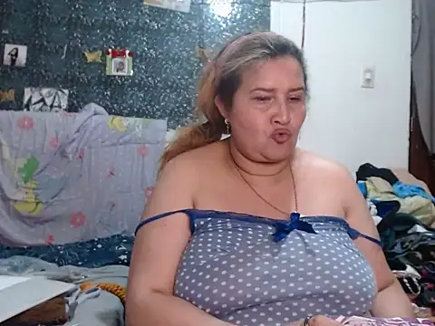 Chat XXX Live Perla1981--