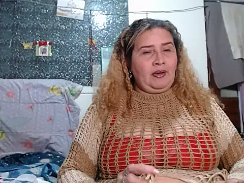 โชว์เว็บแคมของ Perla1981--
