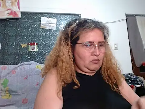 Chat +18 de Perla1981-- ao vivo
