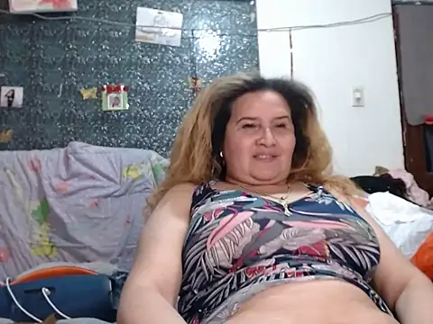 Chat XXX en directo de Perla1981--