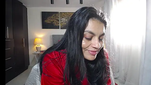 Lust_Mom41 Adlı Modelin Canlı XXX Sohbeti