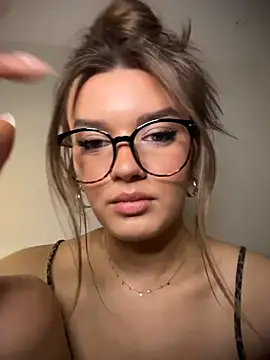 HotYasmin- Webcam-Show
