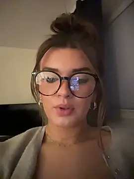HotYasmin- Webcam-Show