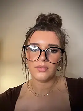 HotYasmin- Webcam-Show