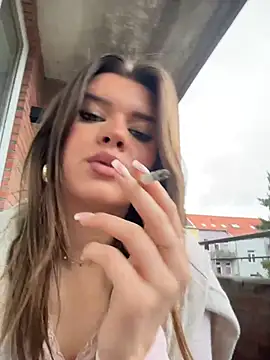 HotYasmin-'s Webcam Show