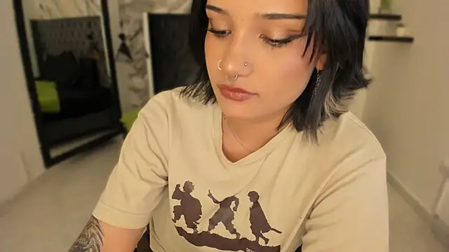 renee_shelby_ Live chatroom