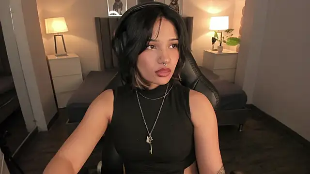 renee_shelby_のライブXXXチャット