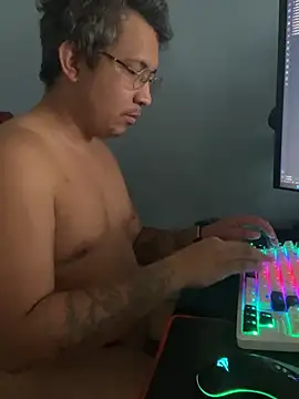 Show de adelgado777 na webcam