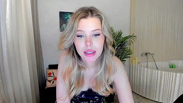 Show de FollowLovee na webcam