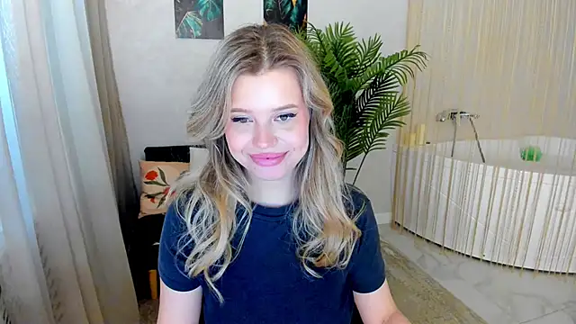 FollowLovee – Live XXX-chat
