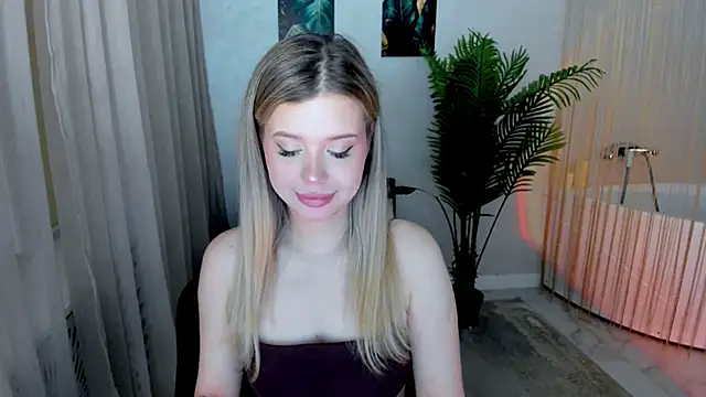 XXX chat uživo modela FollowLovee