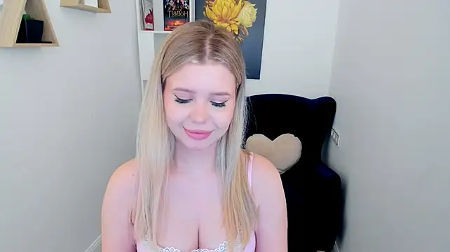 FollowLovee's Live XXX Chat