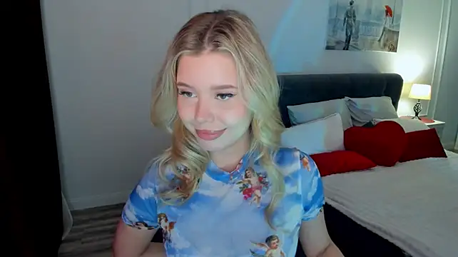 FollowLovee's Live XXX Chat