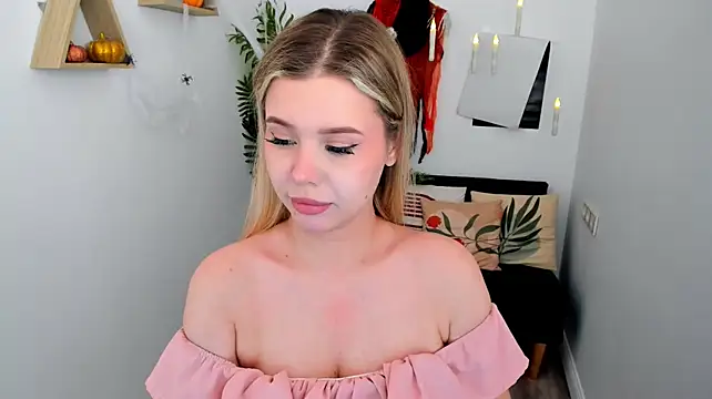FollowLovee's Webcam Show