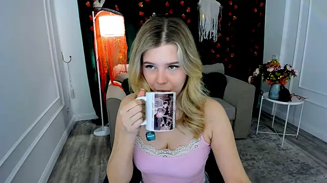 Show de FollowLovee na webcam