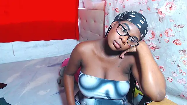 EvaxEmma ওয়েবক্যাম শো