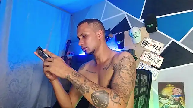 MagnusFrost's Webcam Show
