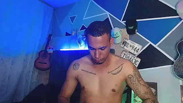 MagnusFrost Pertunjukan Webcam