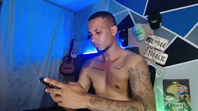 MagnusFrost Pertunjukan Webcam