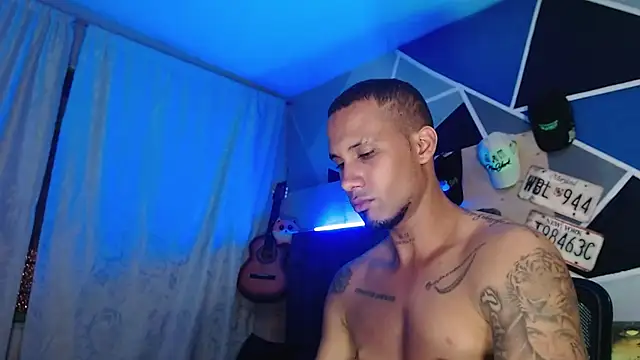 MagnusFrost webcam show