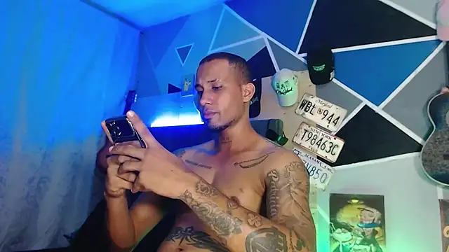 MagnusFrost webcam show