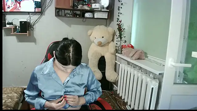 EllisKiss' Live XXX Chat