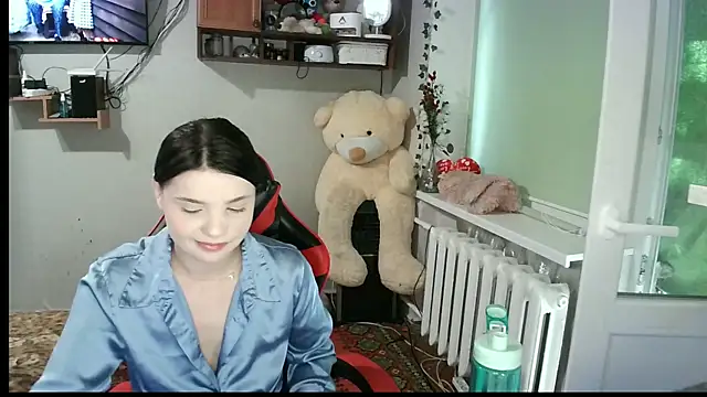 Show modela EllisKiss na web-kameri