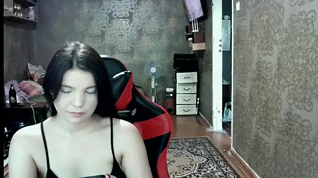 EllisKiss XXX чат на живо